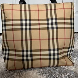 Burberry Nova Check Tote Bag